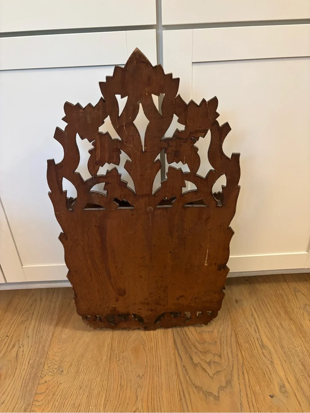Carved Wooden 'WELCOME' Wall Pocket